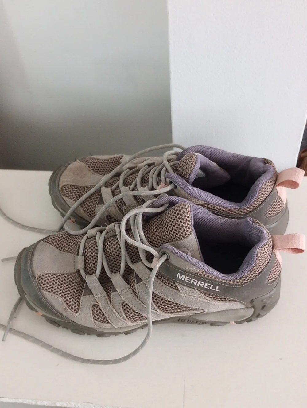 Merrell Moab Ventilator Taupe Gray Hiking Outdoor Shoes Size 8.5